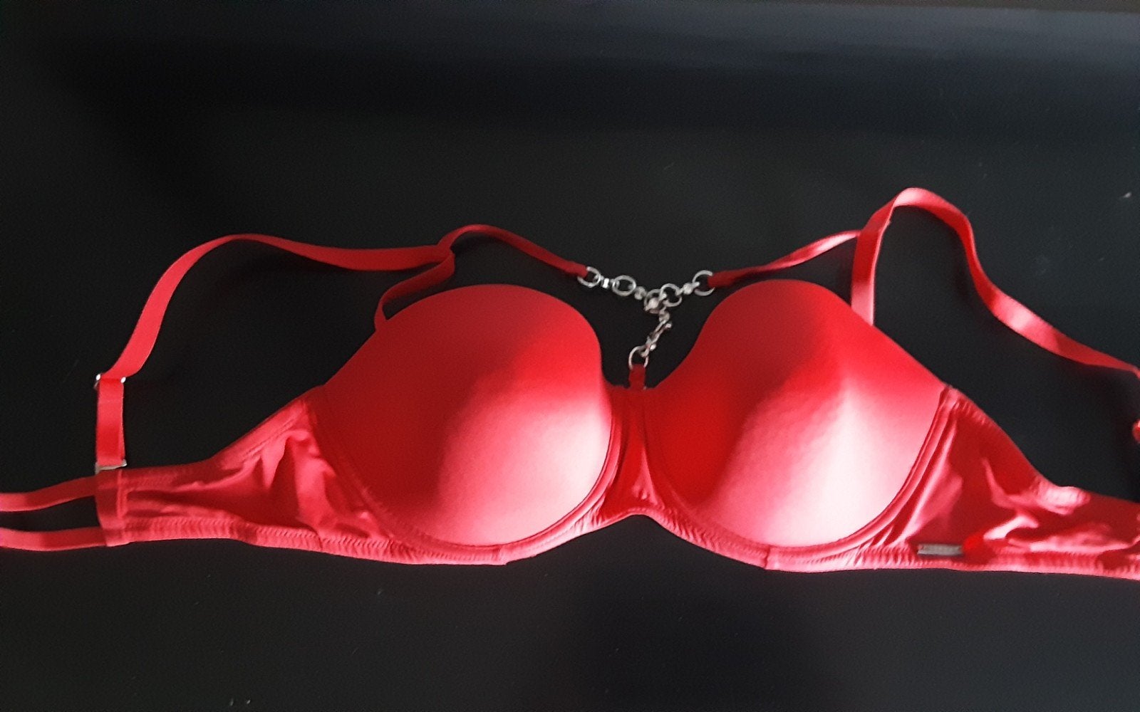3 mooie bh's: rood (Sapph), zwart en kanten (85C, 75C), Sapph, Ophalen of Verzenden, Rood, BH