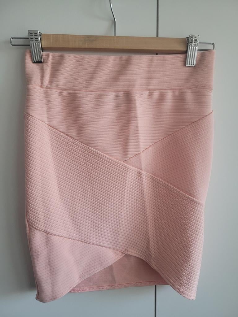 Roze geribbelde rok van Coolcat, Kleding | Dames, Rokken, Ophalen of Verzenden, Zo goed als nieuw, Coolcat, Roze