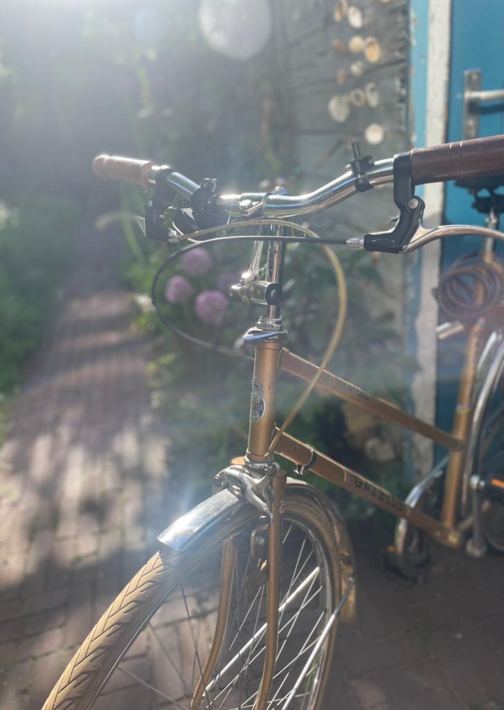 Mooie oude dames retro fiets, Fietsen en Brommers, Fietsen | Oldtimers, 55 tot 59 cm, Ophalen, Velgrem, Jaren '60 of nieuwer