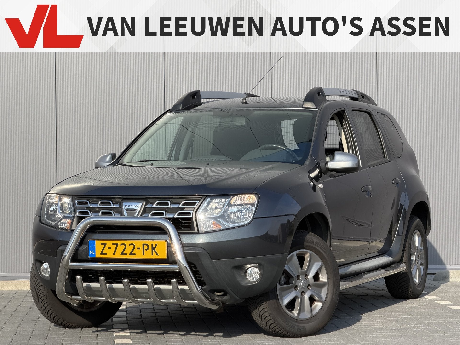 Dacia Duster 1.2 TCe 4x2 Blackshadow | RIJKLAAR | Trekhaak |, Auto's, Voorwielaandrijving, Stof, Gebruikt, Duster