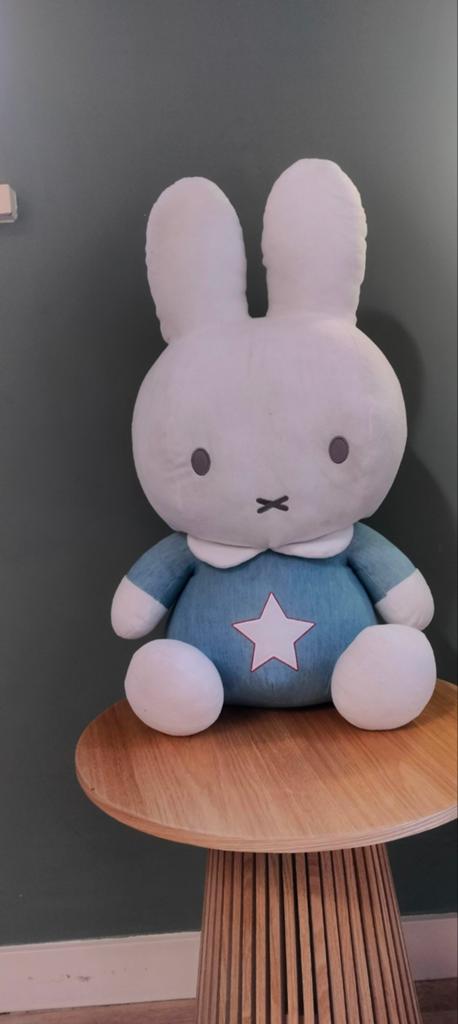 Nijntje knuffel met blauw pakje en ster, Kinderen en Baby's, Speelgoed | Knuffels en Pluche, Overige merken, Konijn, Nijntje, Ophalen of Verzenden