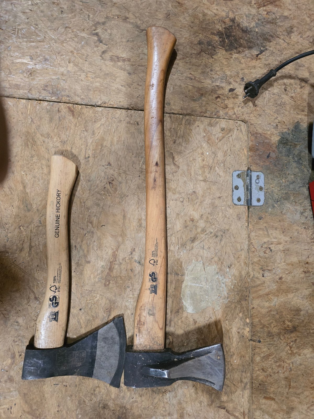 Bijl., Tuin en Terras, Hand-tuingereedschap, Ophalen of Verzenden, Bijl
