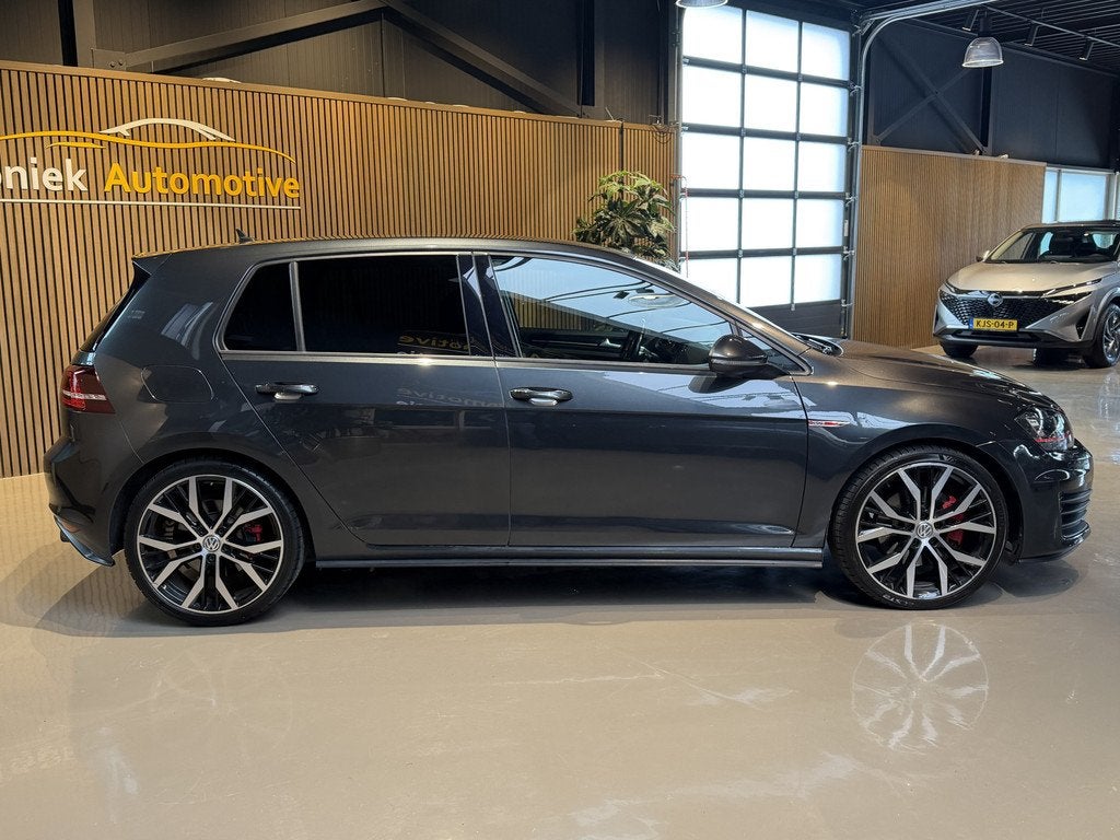 Volkswagen Golf 2.0 TSI GTI Automaat | Navigatie | cruise co, Auto's, Gebruikt, Euro 6, 4 cilinders, 1984 cc