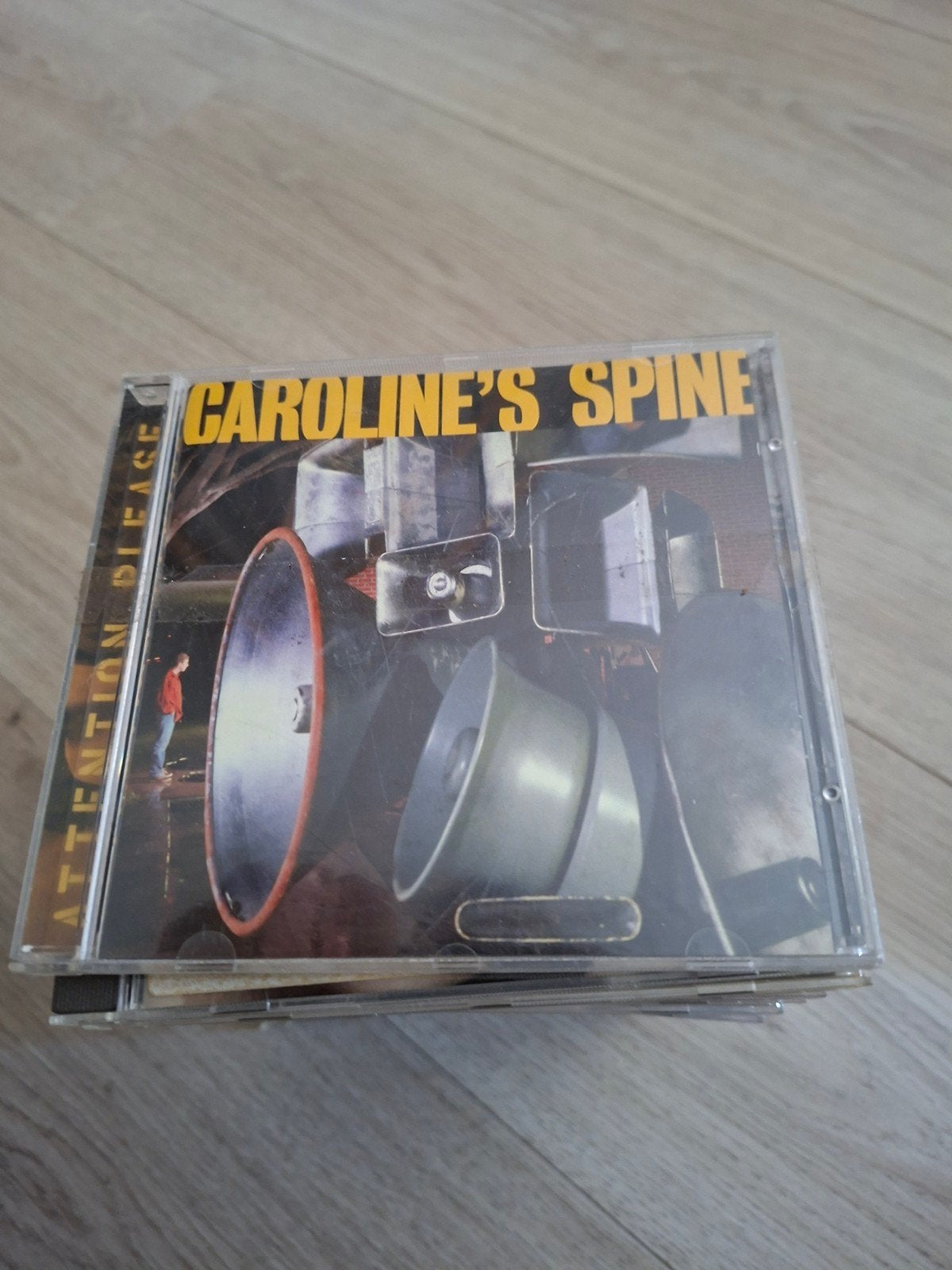Caroline's Spine - Attention Please, Cd's en Dvd's, Cd's | Pop, Ophalen of Verzenden