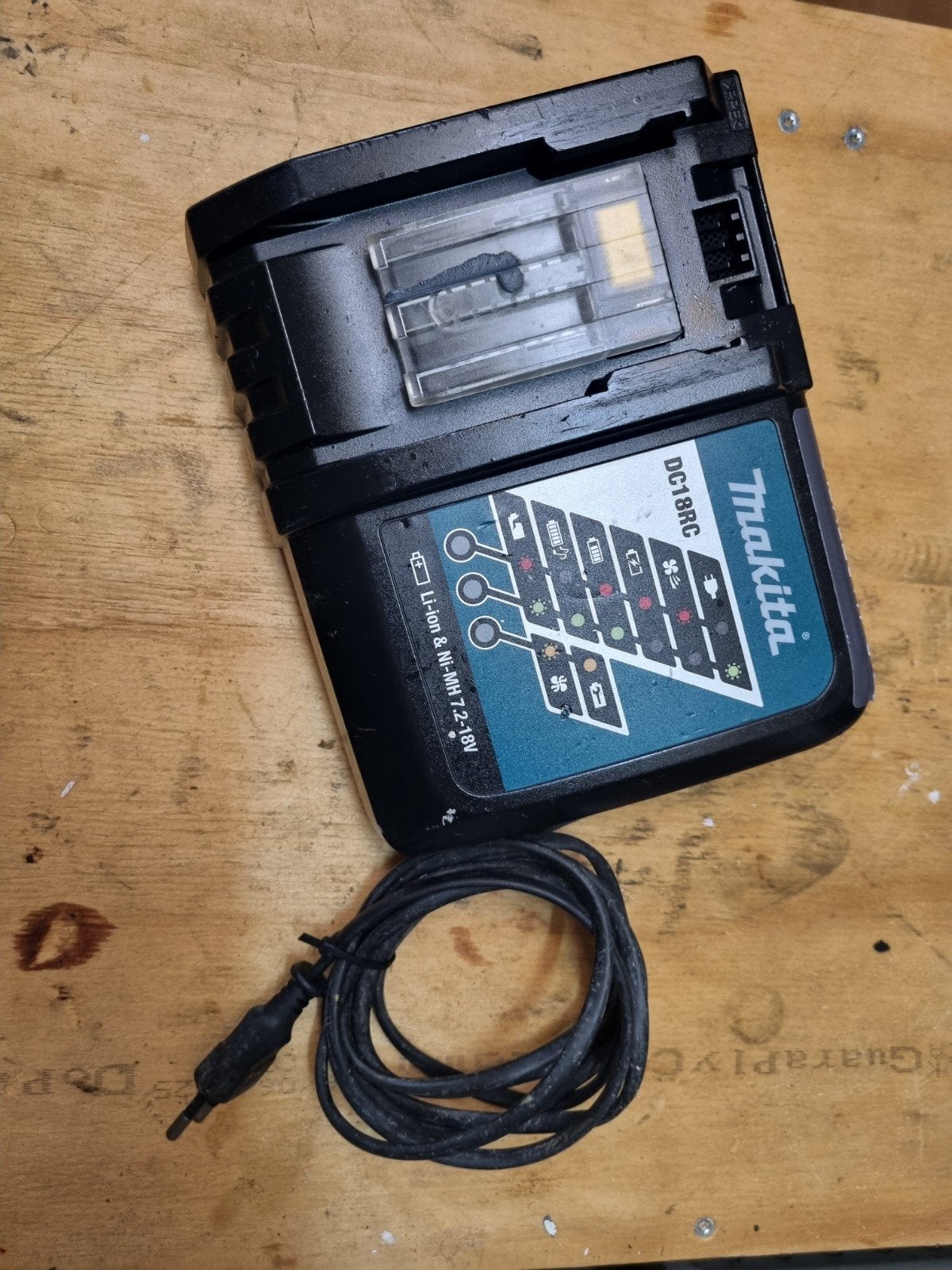 Makita DC18RC Oplader (exclusief accu), Ophalen of Verzenden, Gebruikt