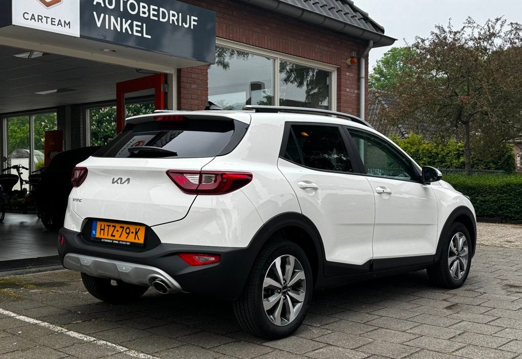 Kia STONIC 1.0 T-GDi MHEV DynamicPlusLine *Carplay*Navi*Stoe, Auto's, Euro 6, 100 pk, Wit, Origineel Nederlands