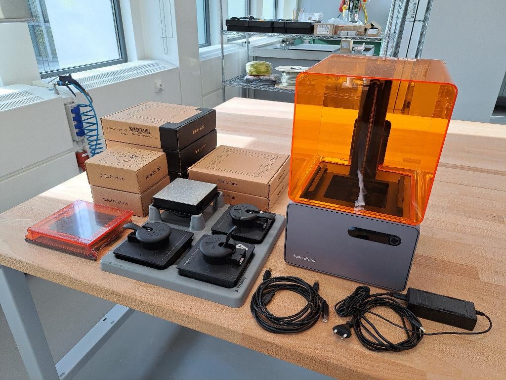 Formlabs form 1+, Computers en Software, 3D Printers, Ophalen of Verzenden, Zo goed als nieuw, Formlabs & Anycubic