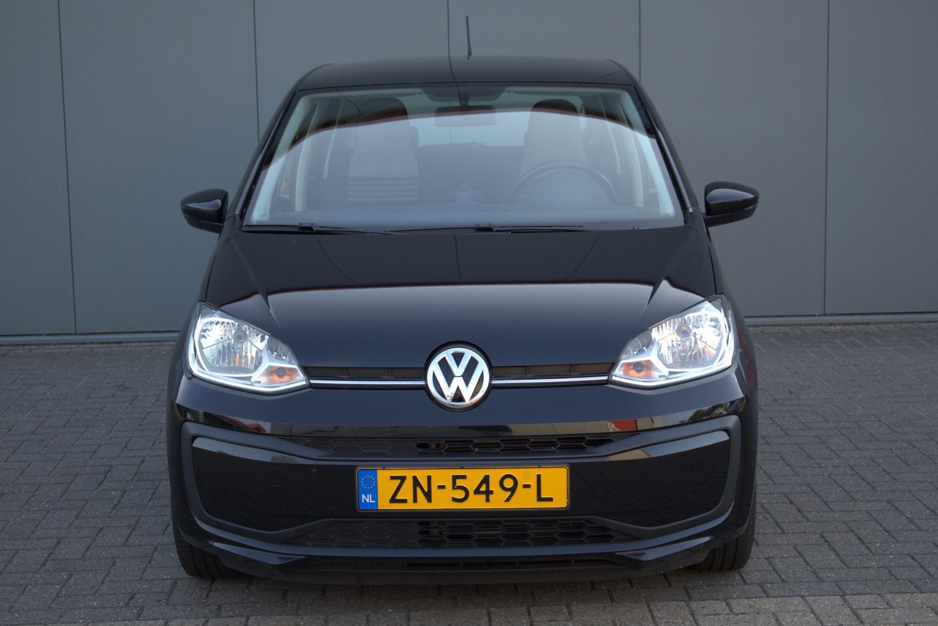 Volkswagen Up! 1.0 BMT move up! AUTOMAAT / AIRCO / 5-DEURS, Auto's, Stof, Gebruikt, 840 kg, Zwart