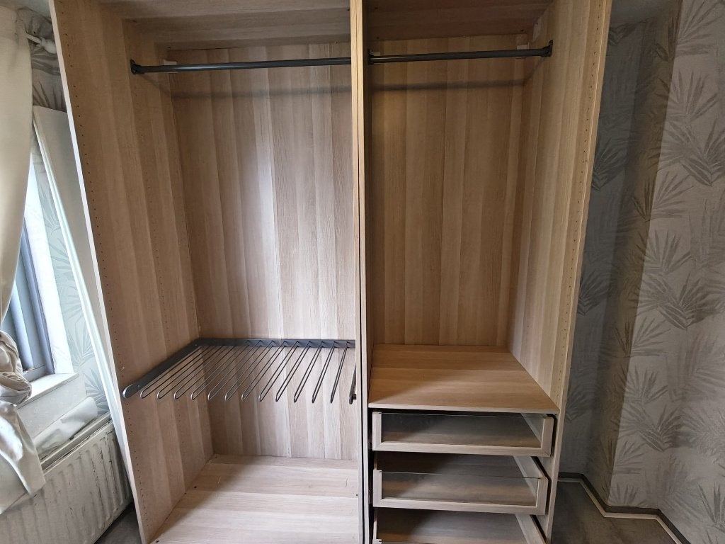 Gratis kleding kast eikenlook met lades en broekenrek, Ophalen, Met lade(s), Gebruikt, Eikenhout