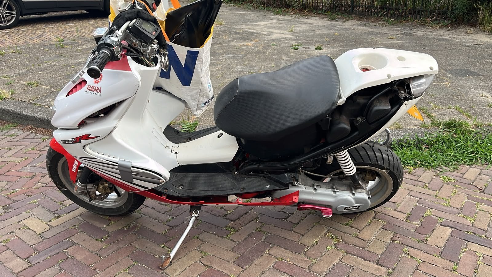 Yamaha earox 50cc, Fietsen en Brommers, Scooters | Yamaha, Ophalen, Zo goed als nieuw, Benzine, Overige modellen