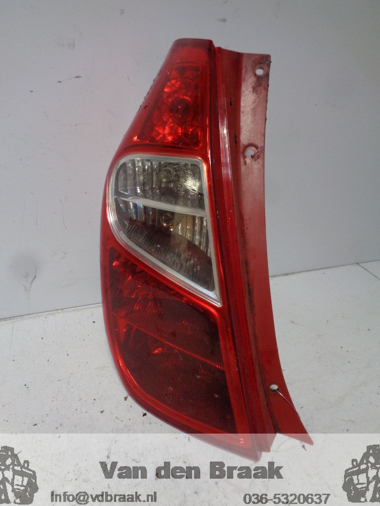 Hyundai i10 2011-2013 Achterlicht links, Gebruikt, -, Herkomst onderdeel bekend, -
