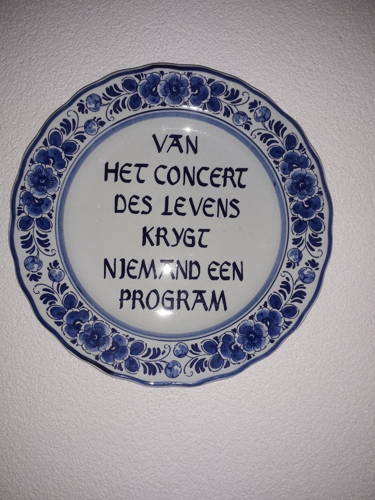 OUDE DELFTS BLAUWE WANDSCHOTEL met SPREUK I.Z.G.ST voor 6 E, Antiek en Kunst, Ophalen of Verzenden