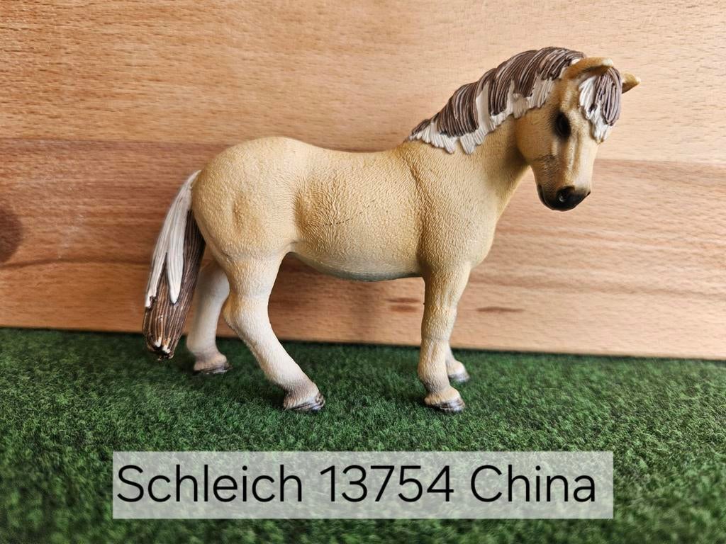 Schleich 13754 Fjord merrie uit 2014, Ophalen of Verzenden, Zo goed als nieuw, Paard, Beeldje of Figuurtje