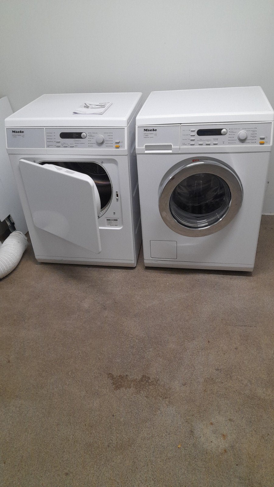 Miele Wasmachine en Droger Set - V5869 en T8743, Ophalen, Zo goed als nieuw, Voorlader, Kort programma