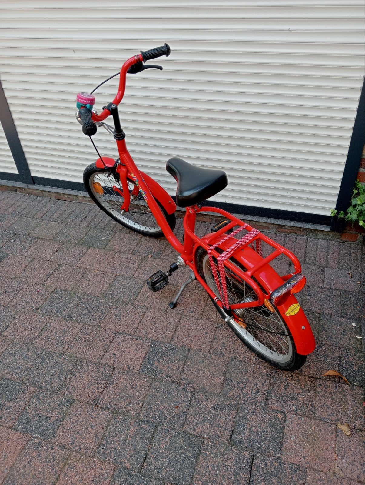 Meisjesfiets 22 inch in goede staat, 22 inch, Gebruikt, Velgrem, Loekie