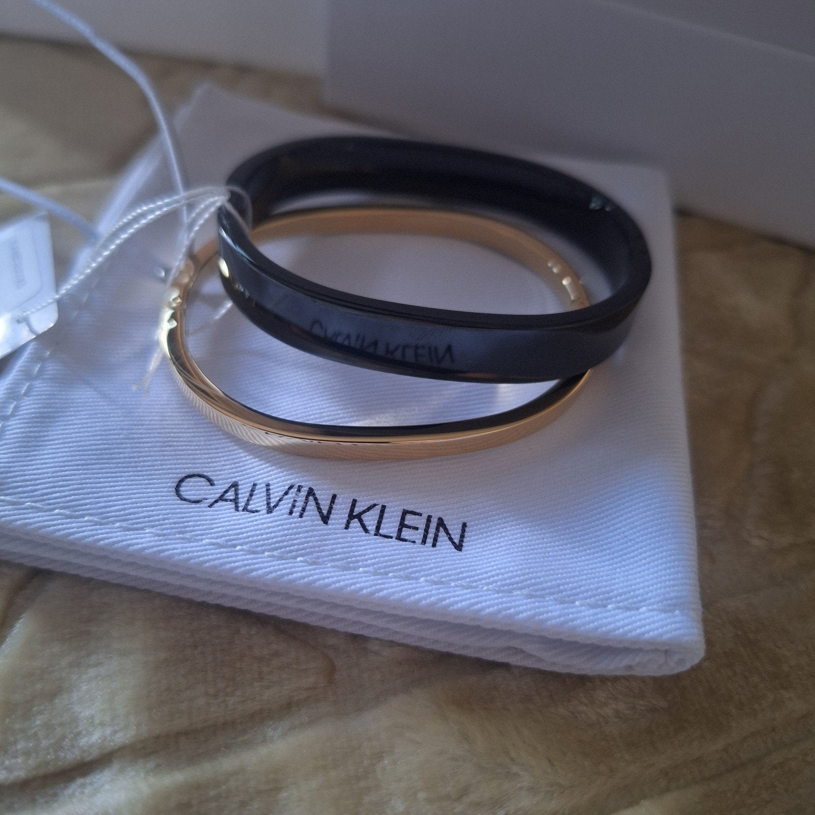Nieuwe armbanden set Calvin Klein, Sieraden, Tassen en Uiterlijk, Ophalen of Verzenden, Nieuw, Goud, Staal