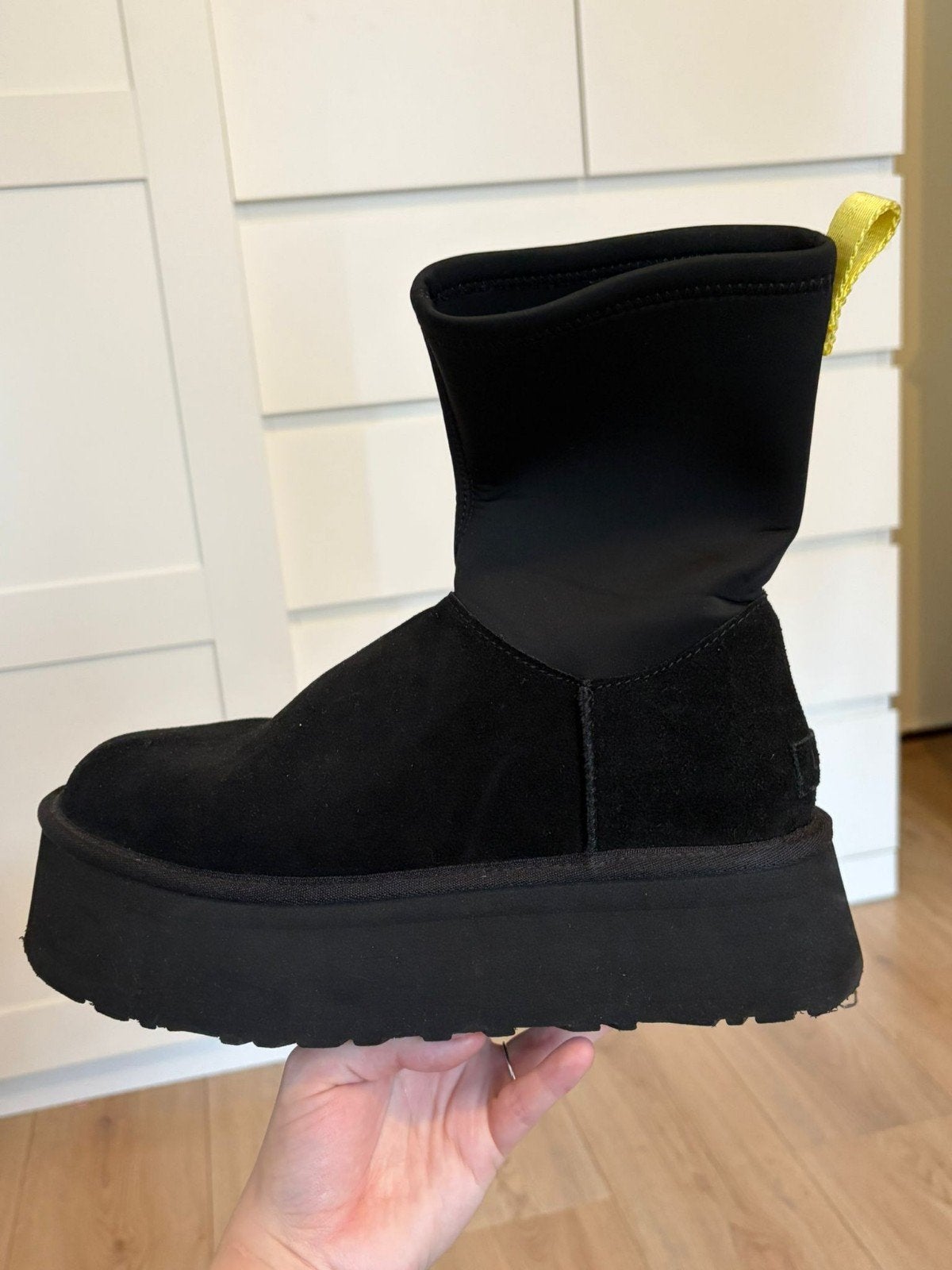 Ugg Classic Mini Platform Laarzen Zwart Maat 38, Kleding | Dames, Schoenen, UGG, Zwart, Lage of Enkellaarzen, Ophalen of Verzenden