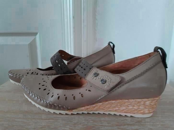 Nieuwe Feyn leren  schoenen maat 40 taupe, Kleding | Dames, Schoenen, Ophalen of Verzenden, Nieuw, Bruin