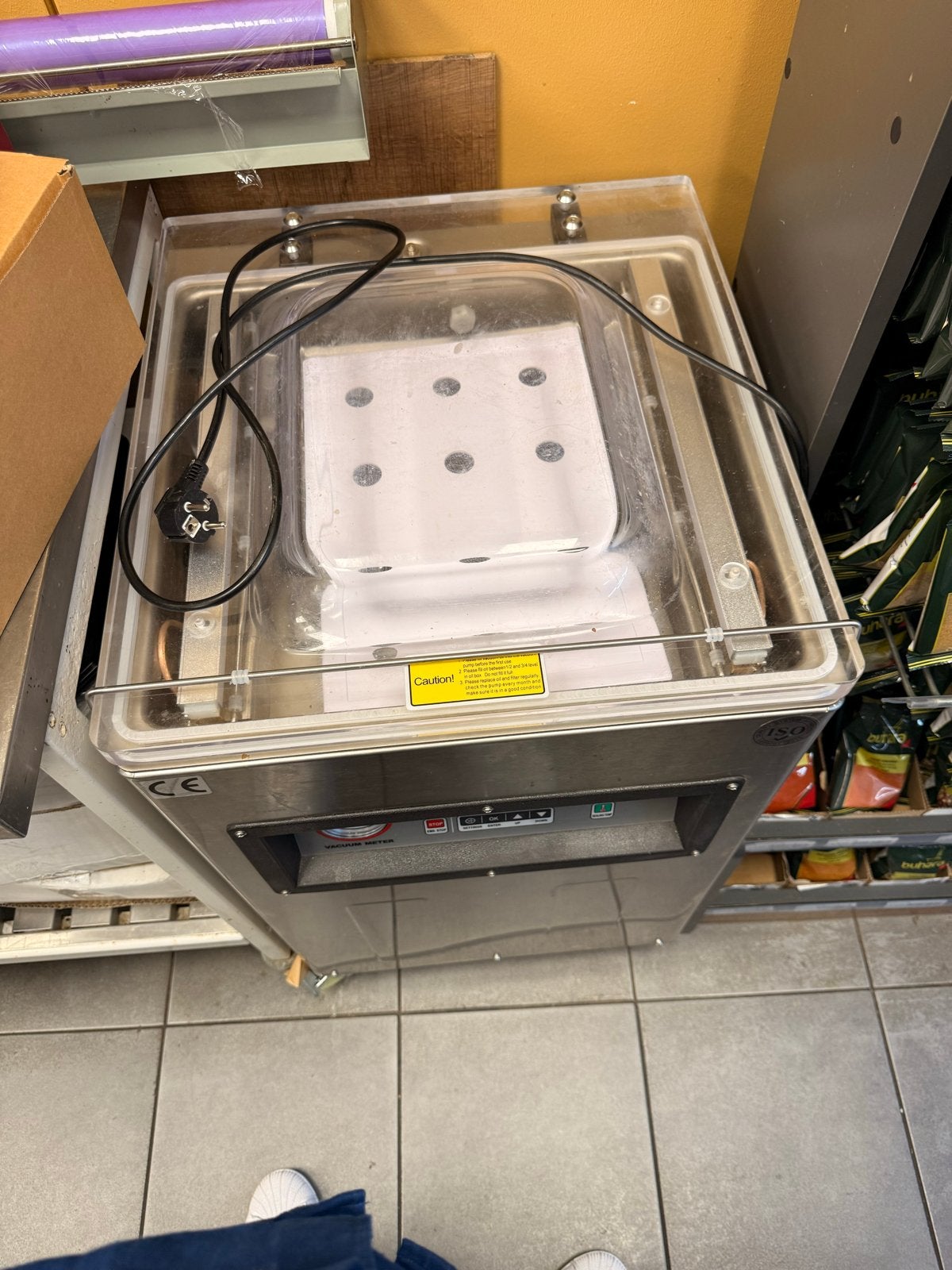 GGMGastro Vacumeermachine - Model 4002, Ophalen, Gebruikt