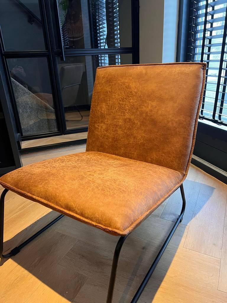 Cognac stoel 1 persoon industrieel, Huis en Inrichting, Stoelen, Ophalen, Bruin, Zo goed als nieuw, Industrieel