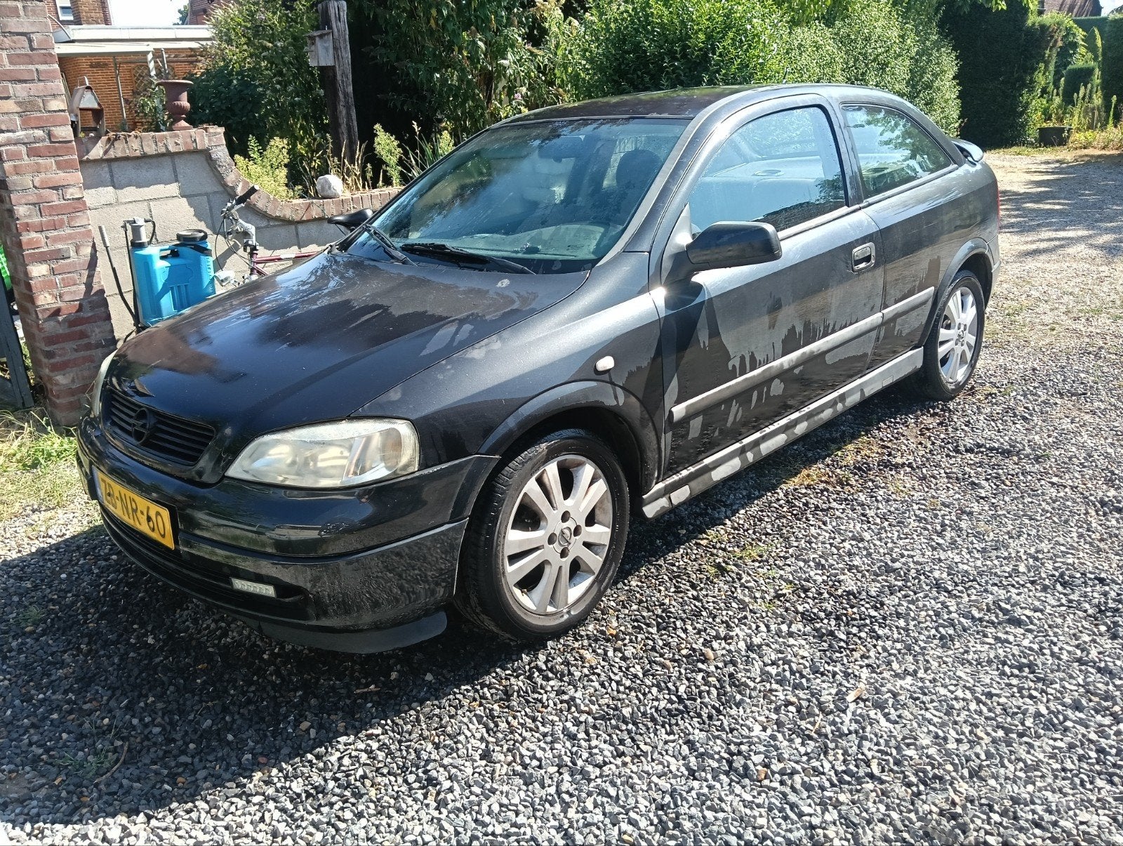 Opel Astra 1.6 1999 Zwart, Voorwielaandrijving, 4 cilinders, Zwart, Particulier