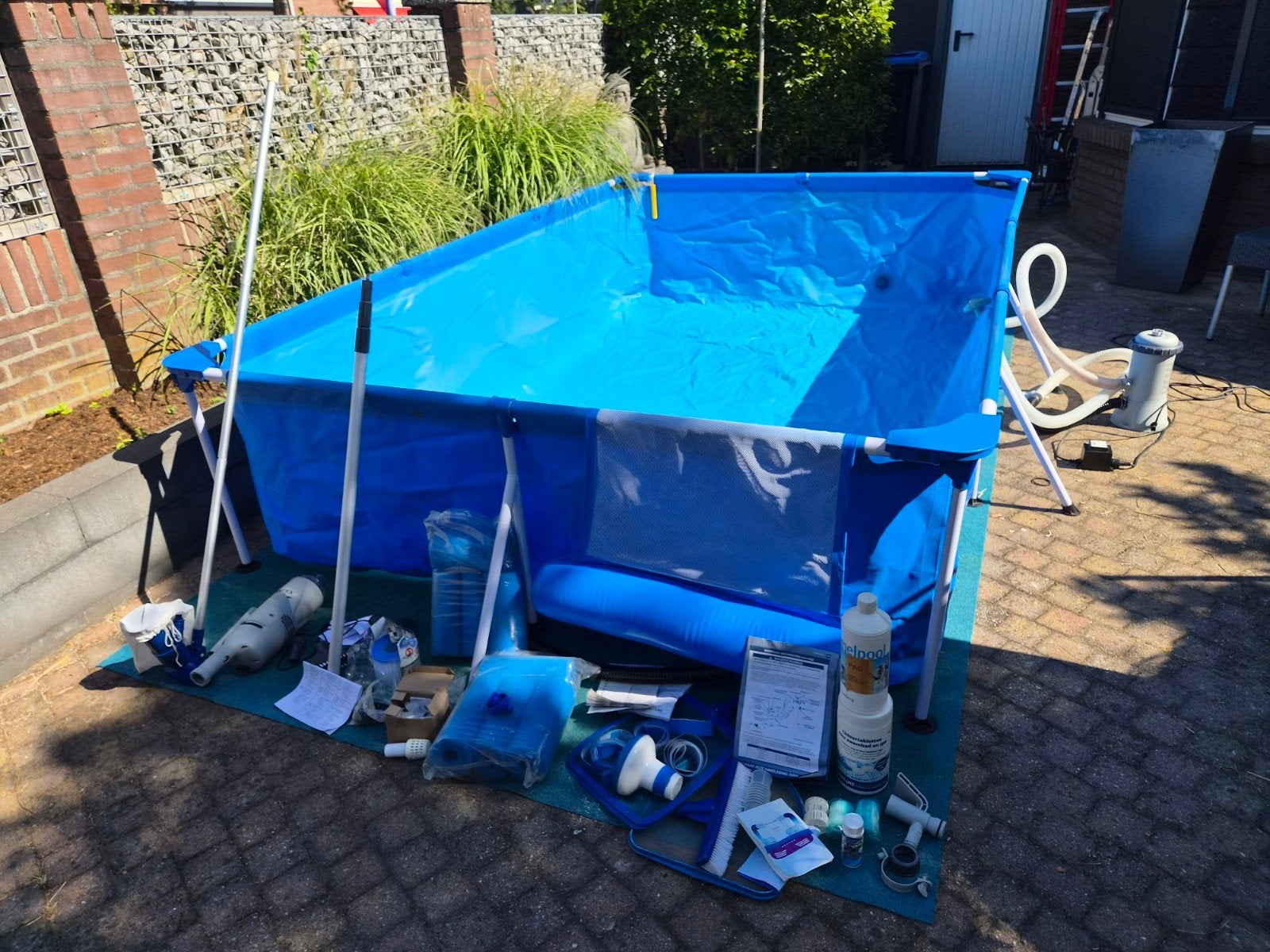 Bestway zwembad met elektrische stofzuiger en toebehoren, Ophalen, Gebruikt, 200 tot 300 cm, 80 tot 120 cm