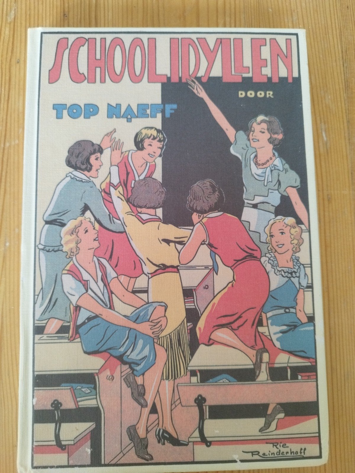 Schoolidyllen - Top Naeff (Vintage Boek), Ophalen of Verzenden, Gelezen, Top Naeff, Fictie algemeen