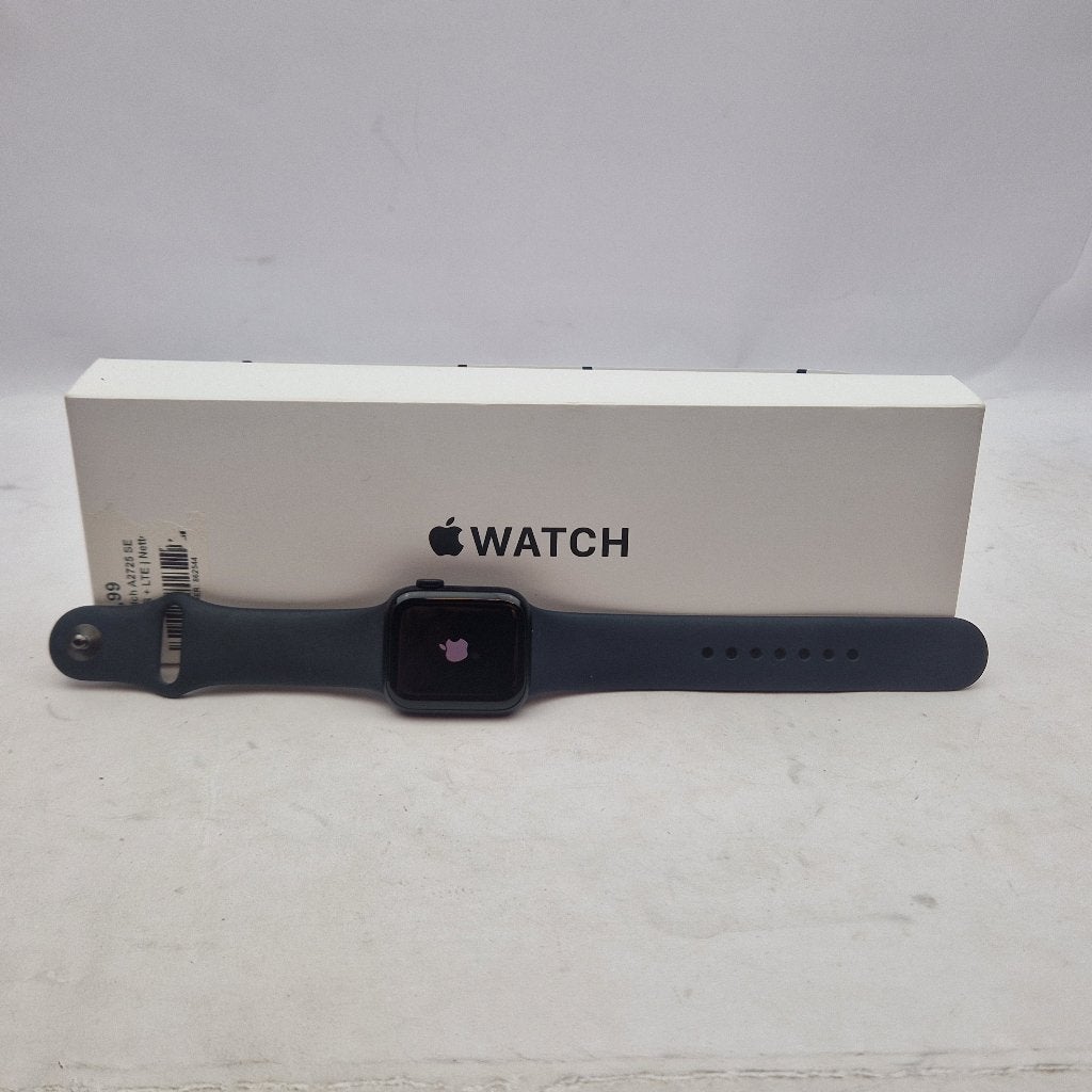 Apple Watch SE 2 40mm || Nu voor maar €119,99, Ophalen of Verzenden, Zo goed als nieuw, Zwart, IOS