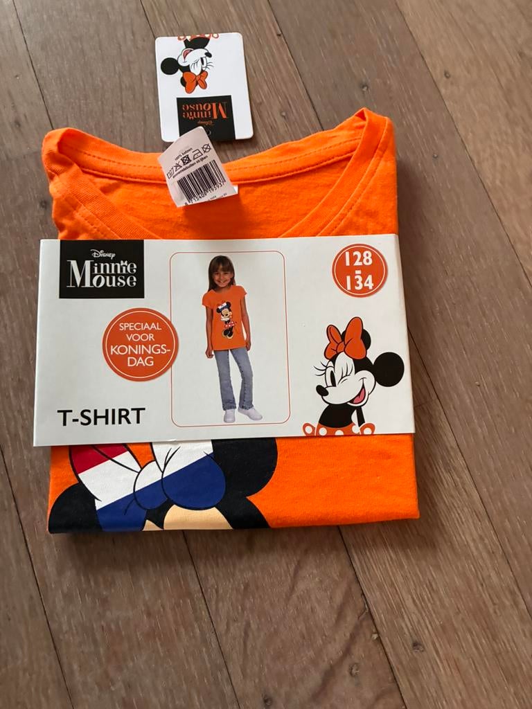 Nieuw t shirt van minnie Mouse 128/134 voor koningsspelen, Ophalen of Verzenden, Zo goed als nieuw, Meisje