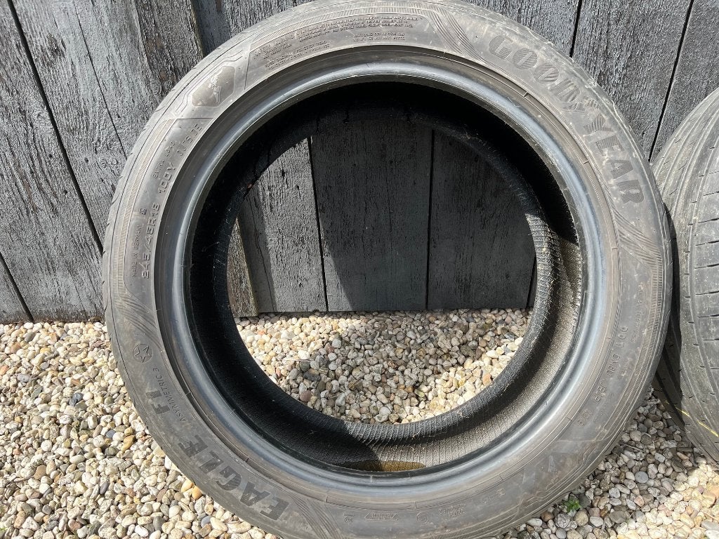 2x Goodyear Eagle F1 245-45-R18 Zomerbanden BMW 5 mm, Auto-onderdelen, Banden en Velgen, Ophalen, 18 inch, Band(en), Personenwagen