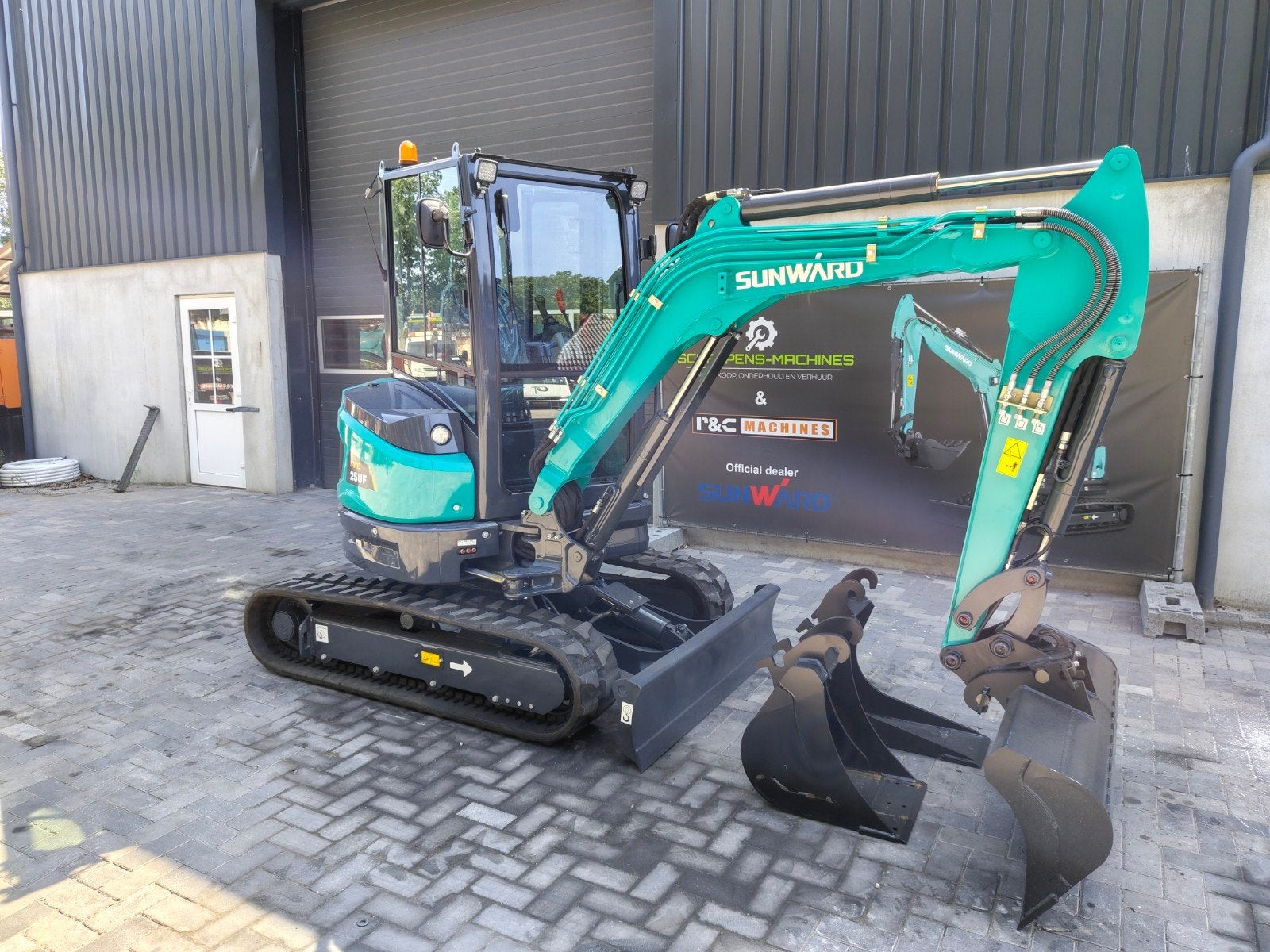 Sunward SWE25UF Zero Turn Minigraafmachine, Ophalen of Verzenden, Graafmachine