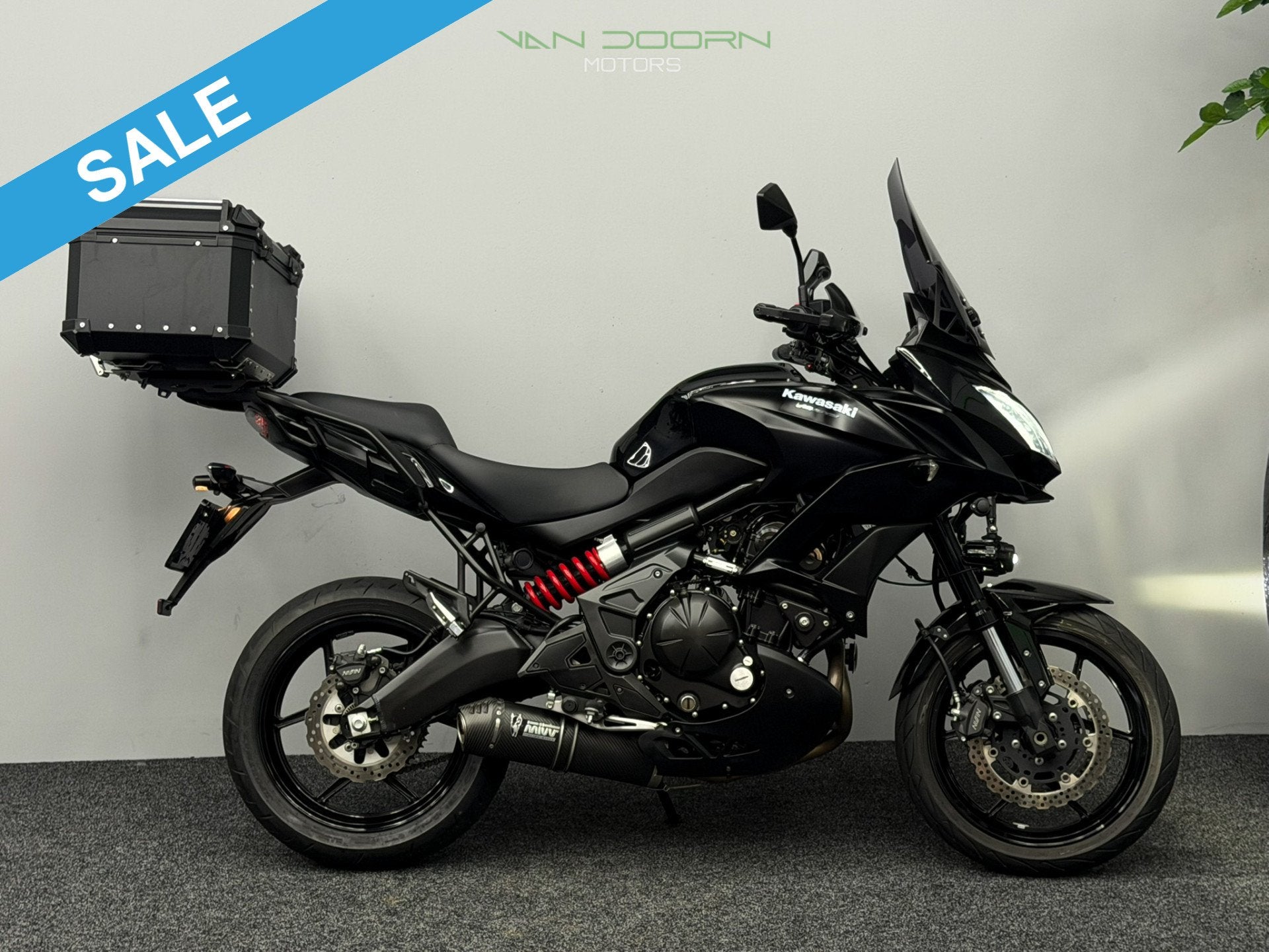 Kawasaki SALE! Versys 650 ABS | Mivv | Topkoffer | Verstrale, Traction Control, Info@vandoornmotors.nl, 649 cc, Kraaivenstraat 23-5
5048AB  TILBURG, NL
