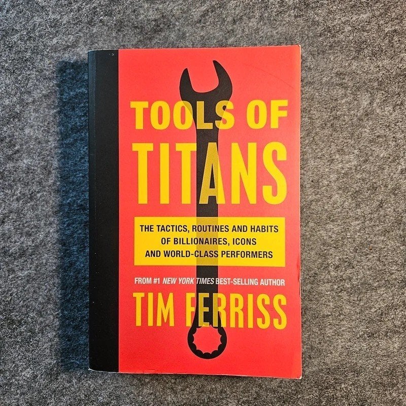 Tools of Titans by Tim Ferriss - Paperback (Goede staat), Boeken, Ophalen of Verzenden, Zo goed als nieuw, Economie en Marketing
