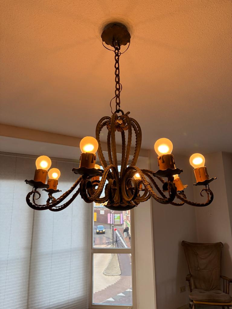 Smeedijzeren hanglamp / kroonluchter met 8 armen, Ophalen, Zo goed als nieuw, Metaal