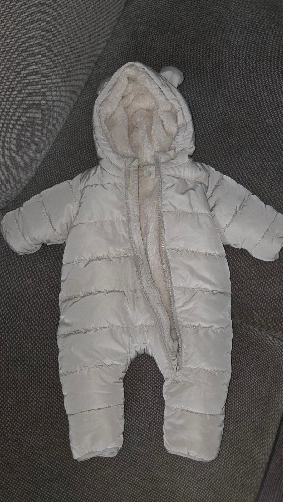 Comfortabele baby winterjas met oortjes, Ophalen of Verzenden, Zo goed als nieuw, Onbekend, Jongetje of Meisje