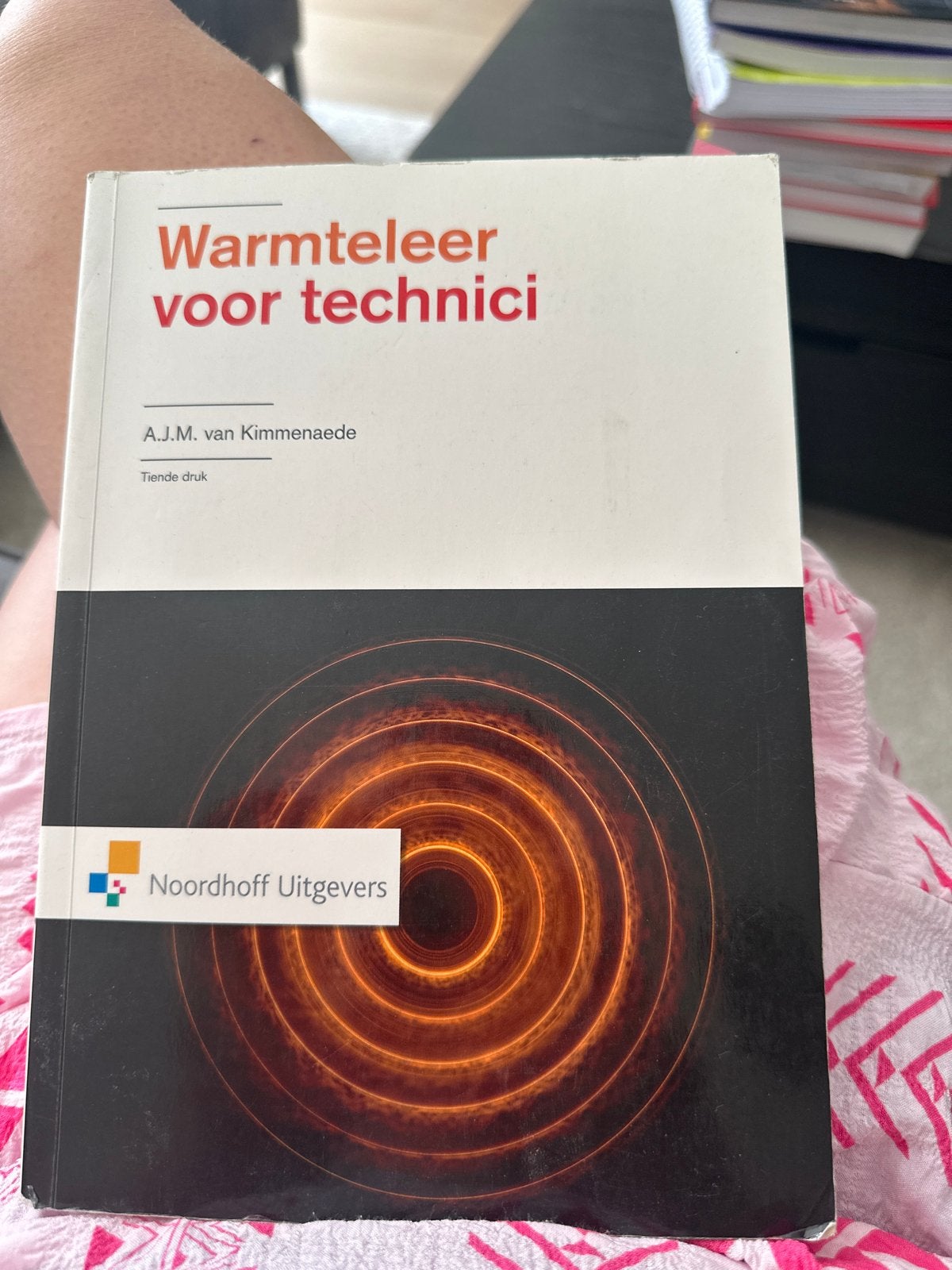 Warmteleer voor technici - A.J.M. van Kimmenaede, Boeken, Ophalen of Verzenden, Gelezen, Werktuigbouwkunde