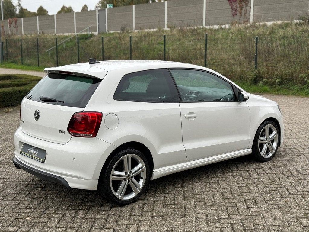 Volkswagen Polo 1.2 TSI R-LINE I CRUISE I 1E EIG I NAVI I CR, Voorwielaandrijving, Gebruikt, 4 cilinders, 1036 kg