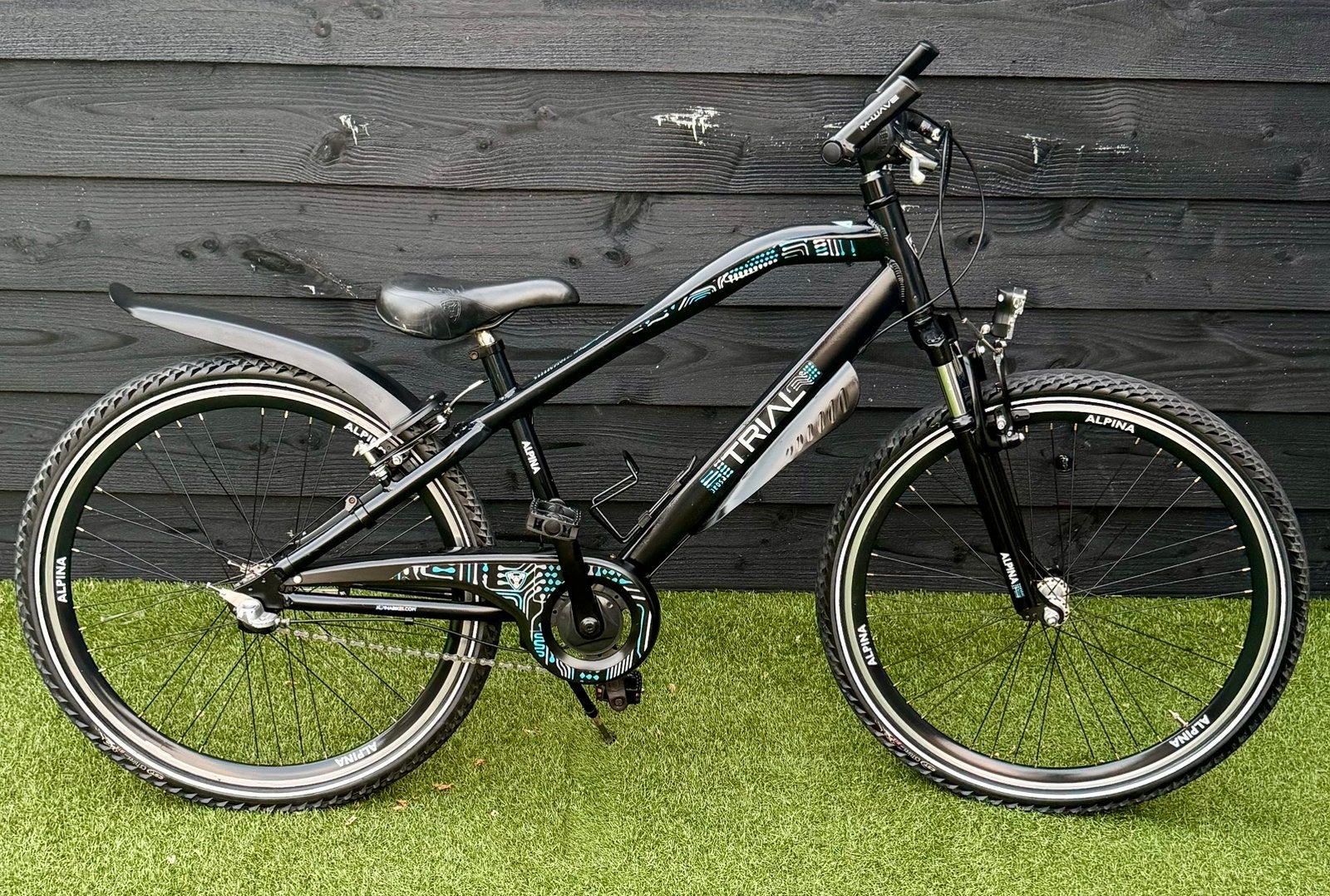 Nette 26 Inch Alpina Trial, Ophalen, Zo goed als nieuw, 26 inch of meer, Versnellingen