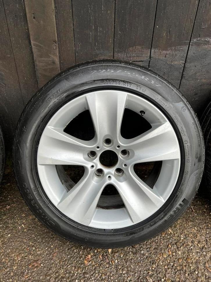 Originele BMW 3 5 serie velgen style 327 pirelli 5x120 17?, Niet ingevuld, Gebruikt, Banden en Velgen, Niet ingevuld