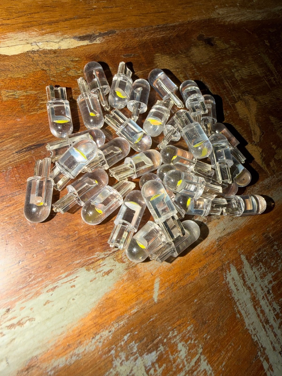 T10 LED Wit 2 voor €2.50, Auto-onderdelen, Ophalen of Verzenden, Nieuw, Universele onderdelen
