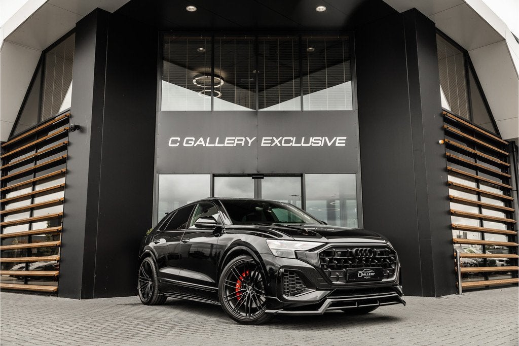 Audi Q8 55 TFSI e quattro - Maxton Pakket | Panorama | B&O |, Auto's, Audi, Bedrijf, Te koop, Q8, 360° camera, 4x4, ABS, Achteruitrijcamera