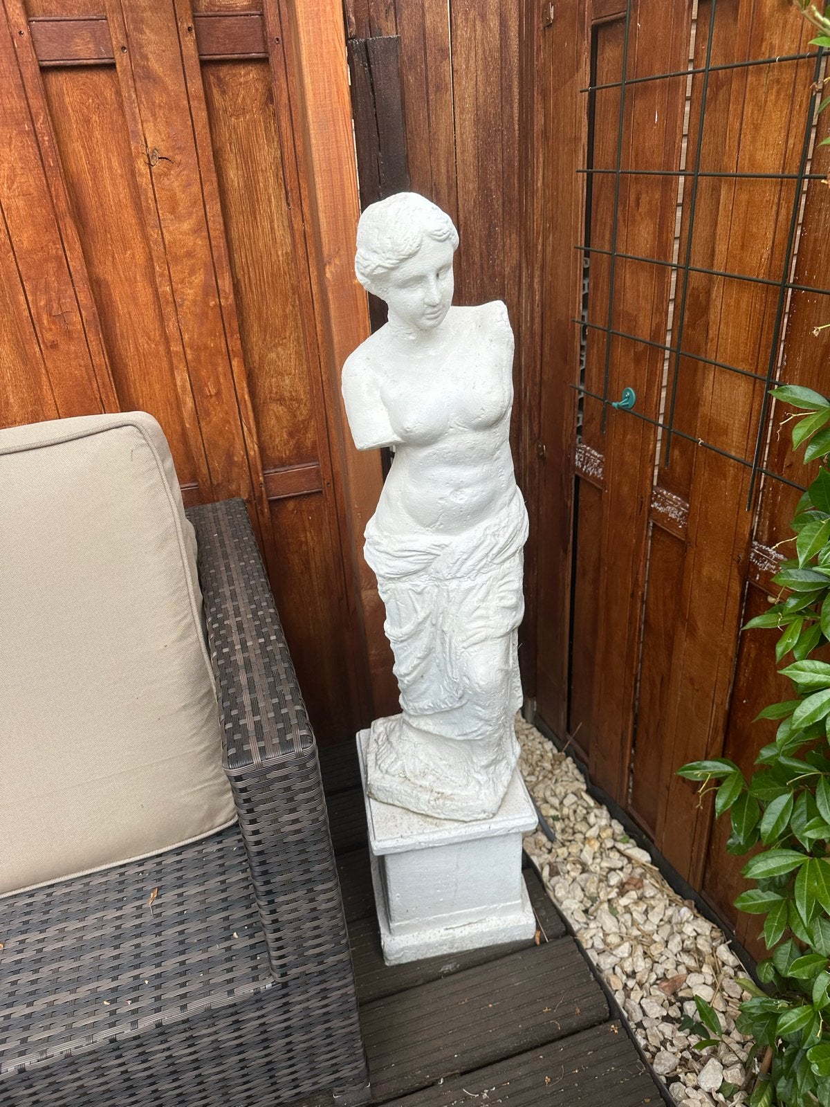 Klassiek Vrouwenbeeld - Tuinbeeld Venus, Tuin en Terras, Tuinbeelden, Ophalen, Gebruikt, Beton, Mensenbeeld