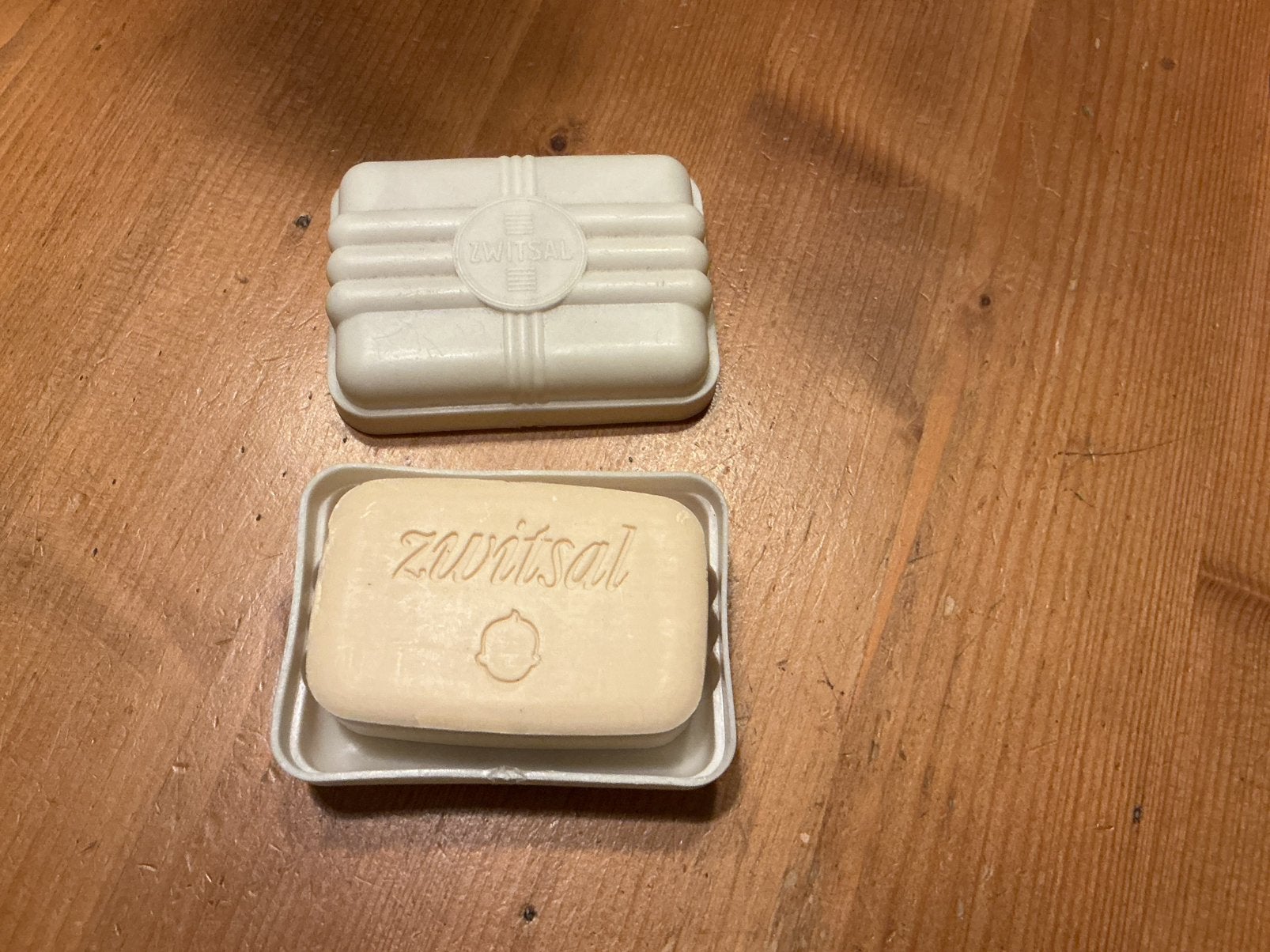 Zwitsal zeepdoosje met zeep, Verzamelen, Ophalen of Verzenden, Verpakking