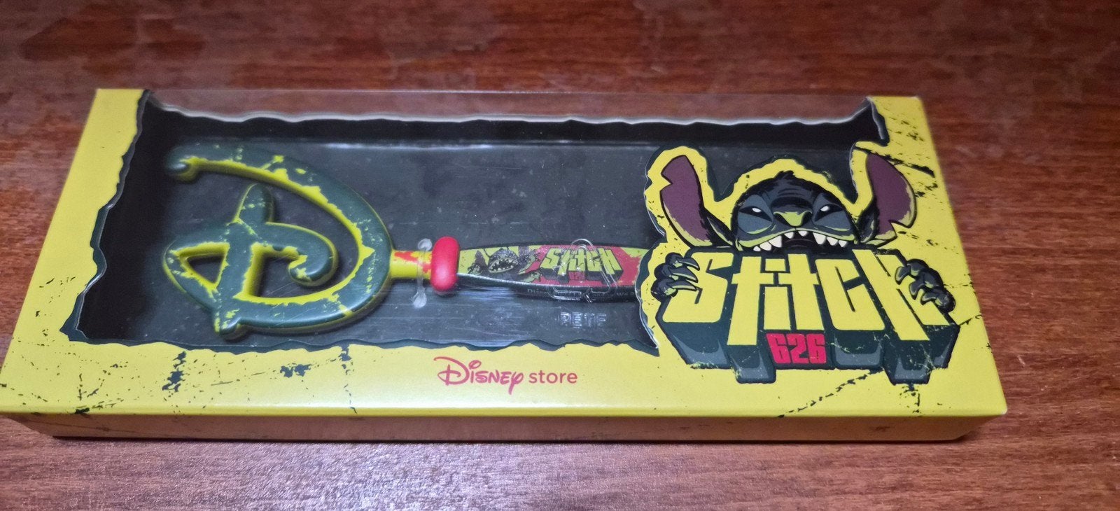 Disney Stitch Sleutel - Limited Edition Disney Store, Verzamelen, Disney, Ophalen of Verzenden, Overige figuren, Nieuw, Overige typen