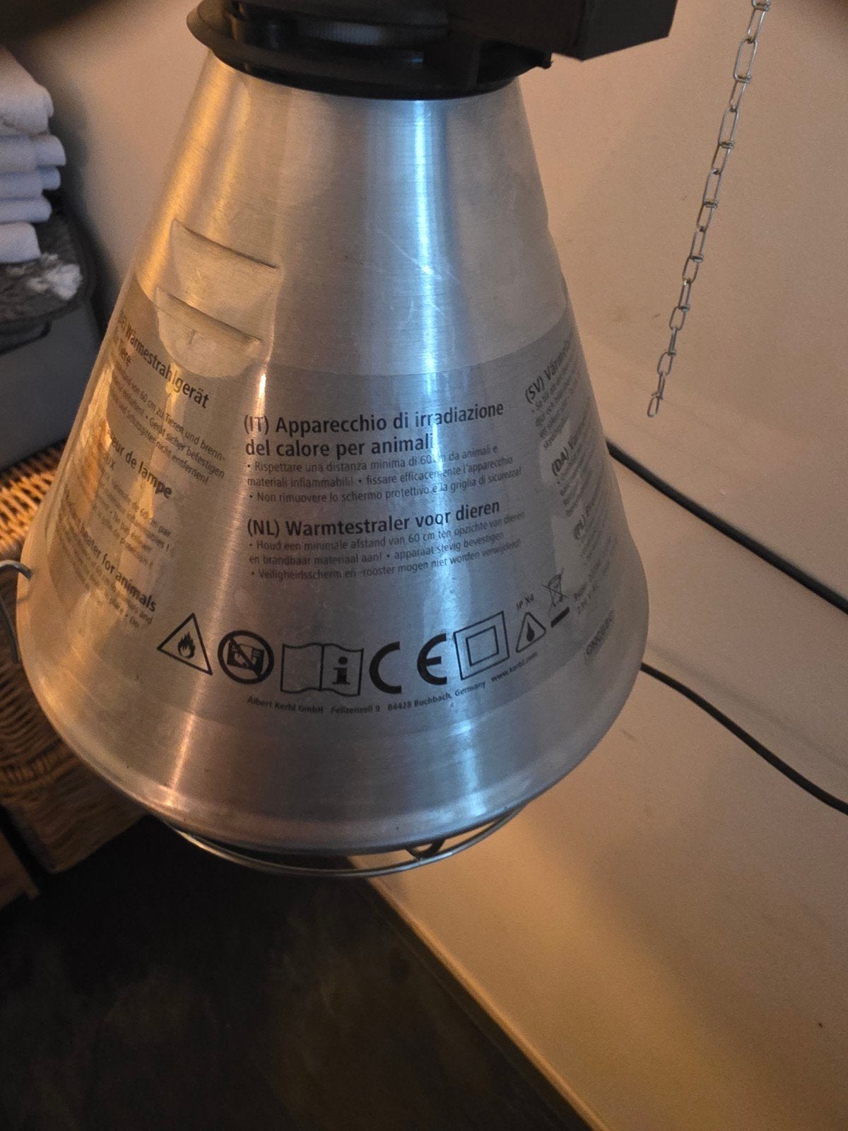 Te koop; warmtelamp voor dieren, Ophalen, Zo goed als nieuw, Rond, Metaal