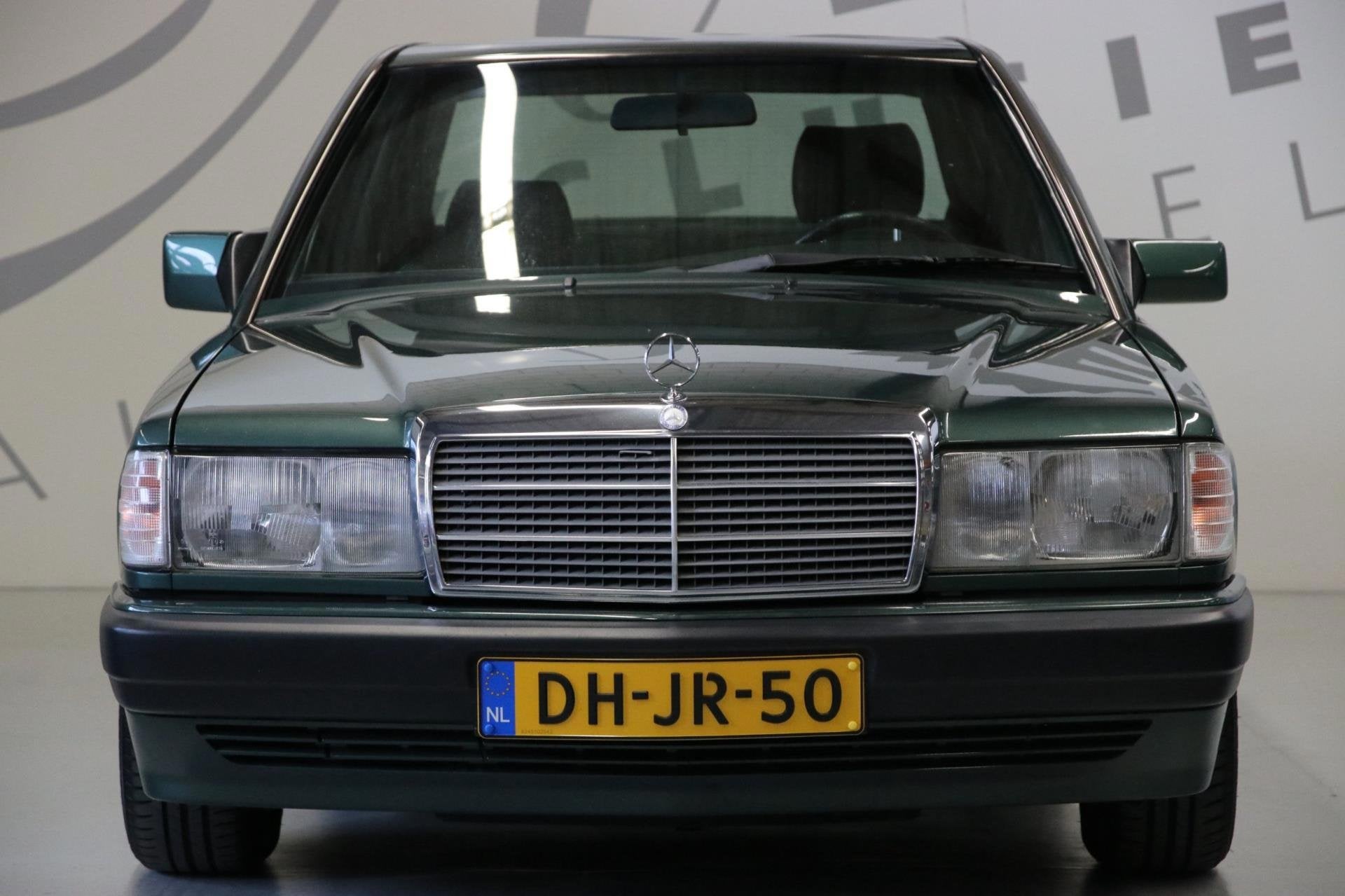 Mercedes-Benz 190-serie 2.6 E Standard/ Origineel NL/ NAP, 2597 cc, Origineel Nederlands, Handgeschakeld, 161 pk