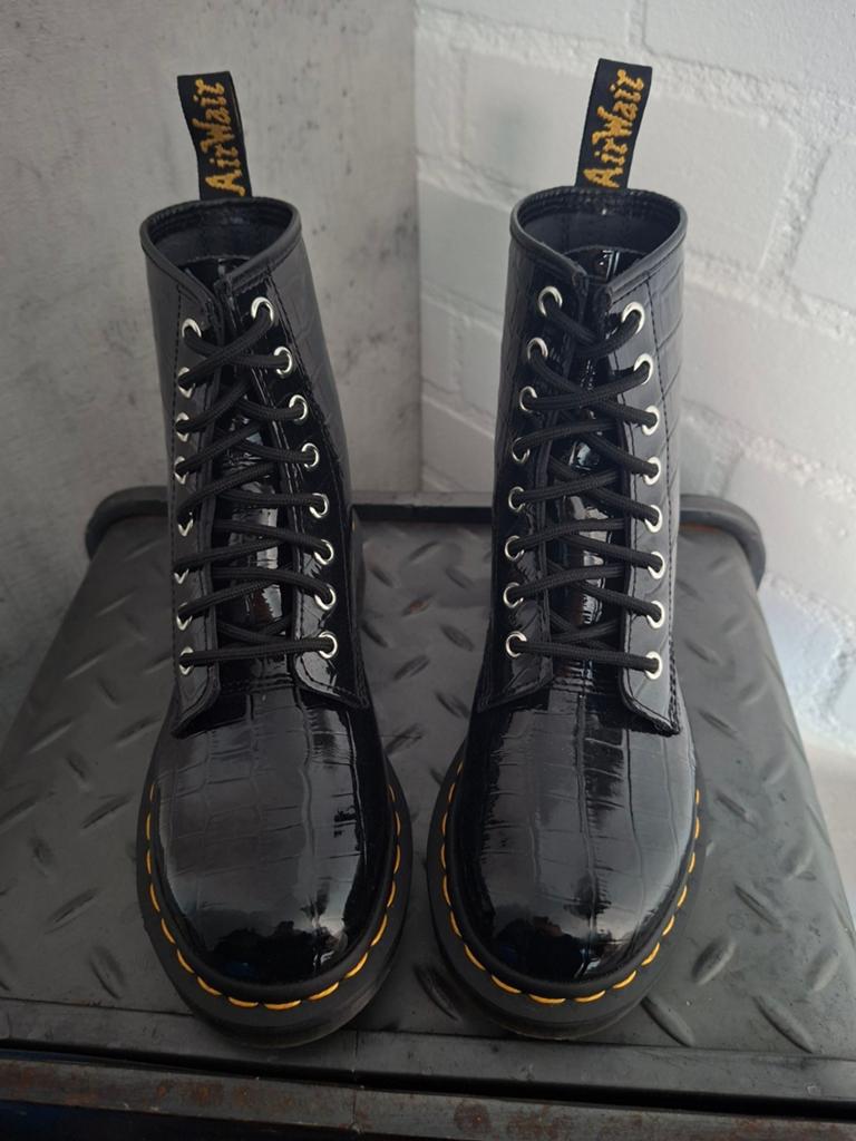 Dr. Martens 1460 W, Black Pantent Lamper Croco Maat: 37, Kleding | Dames, Schoenen, Zwart, Lage of Enkellaarzen, Ophalen of Verzenden
