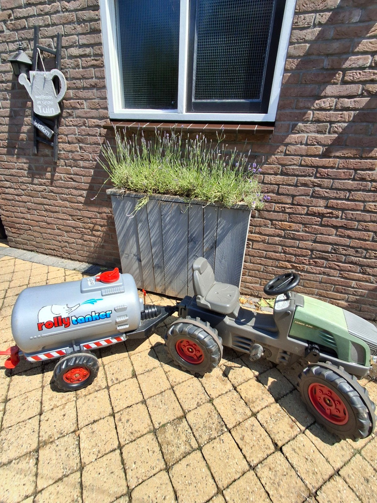 Fendt Rolly Toys traptrekker met RollyTanker en dumper / kar, Ophalen, Gebruikt