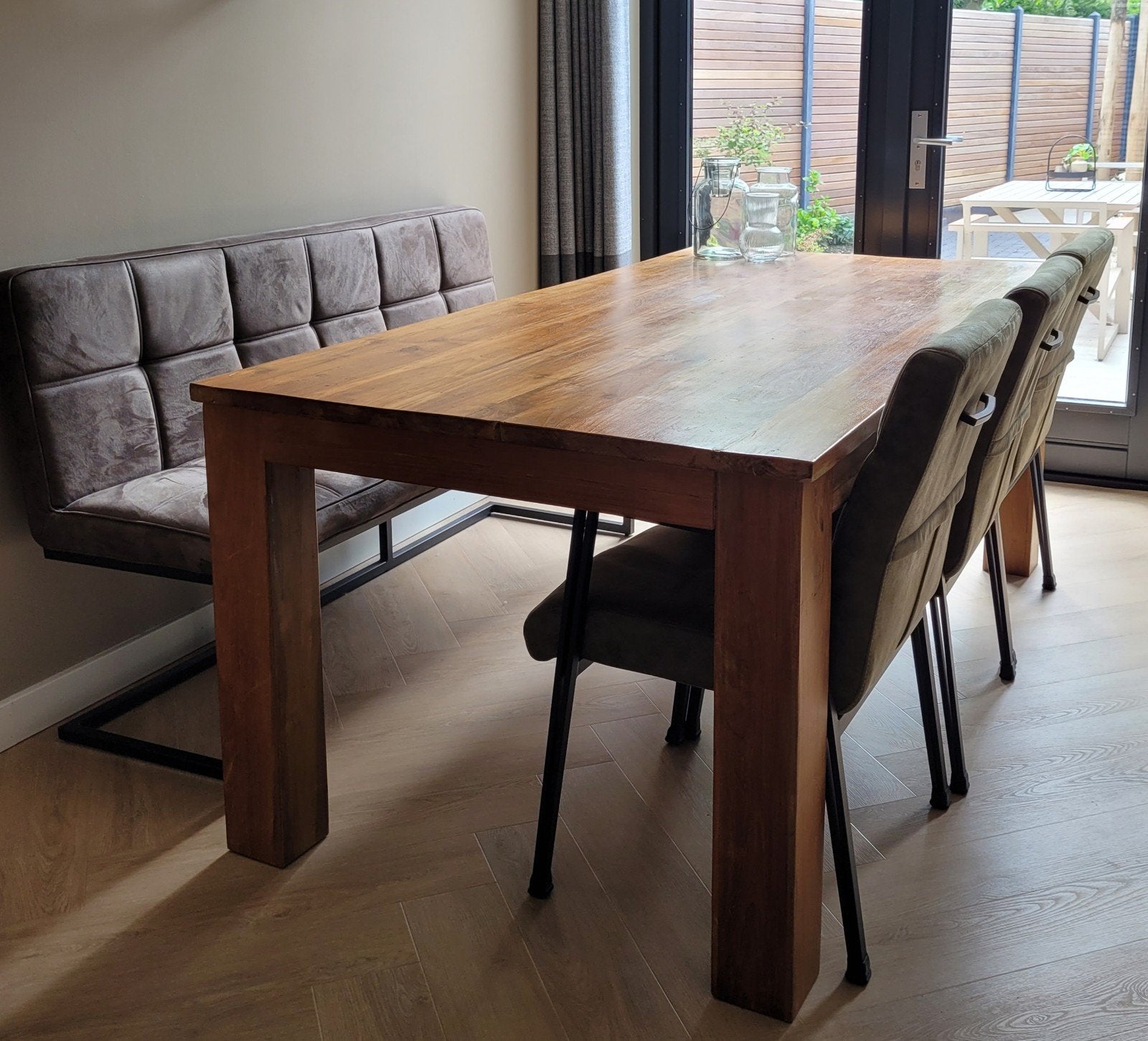 Robuuste eettafel van massief hout 200x100cm, Ophalen, Gebruikt, Teakhout, 50 tot 100 cm