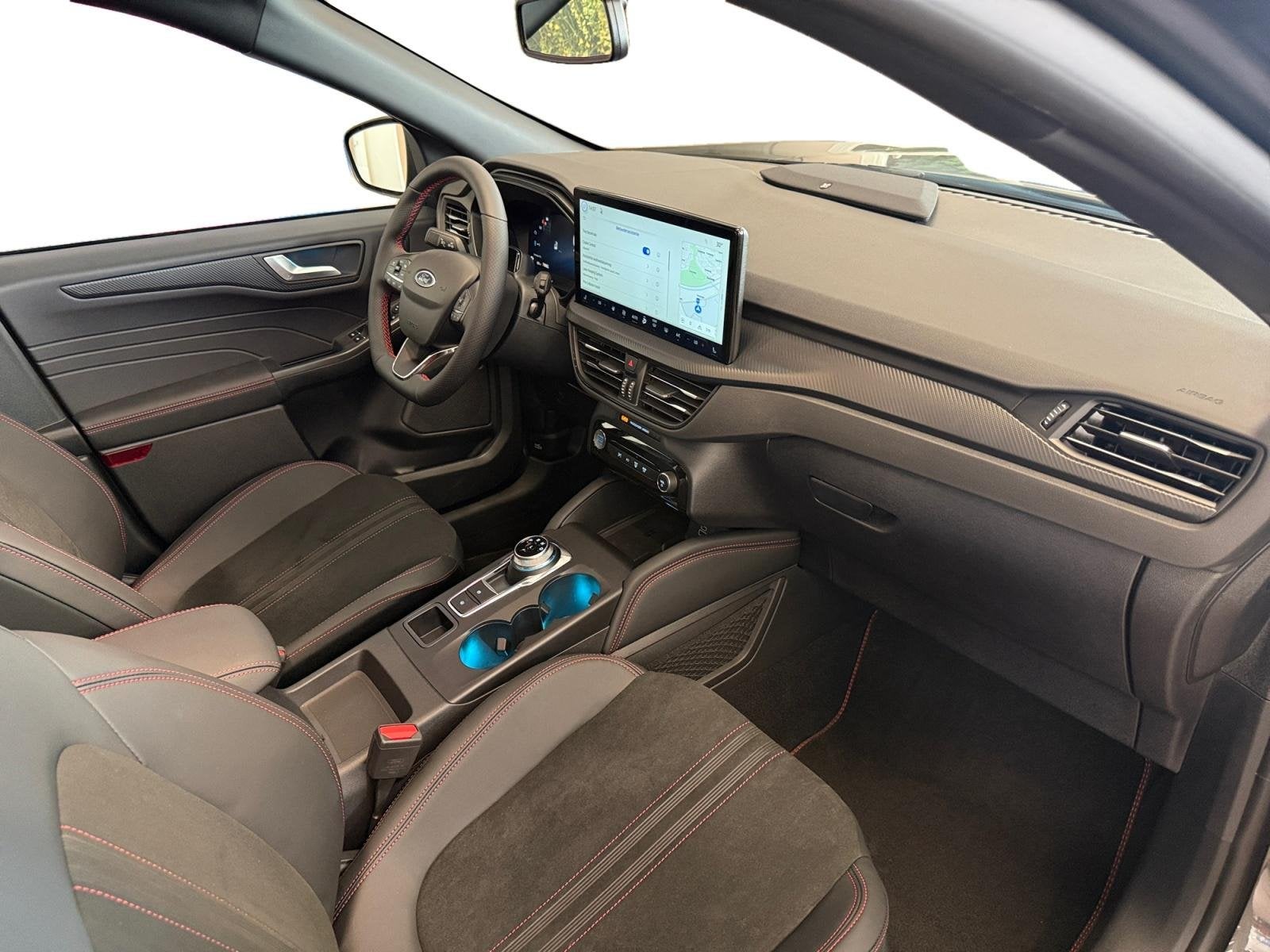 Foto 3 van Ford Kuga 2.5 PHEV ST-Line X | Nieuw op Voorraad| Panoramada